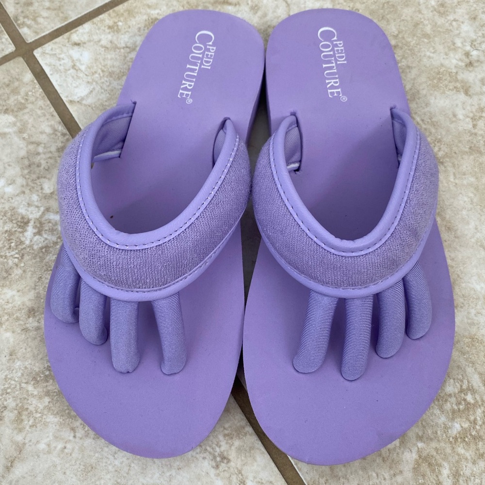 Pedi Couture Toe Separator Sandals for Pedicure/Yoga